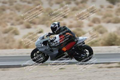 media/May-05-2025-Moto Forza (Mon) [[3c1838c5e5]]/2-B Group/Session 3 (Panning Test Turn 14 Inside)/